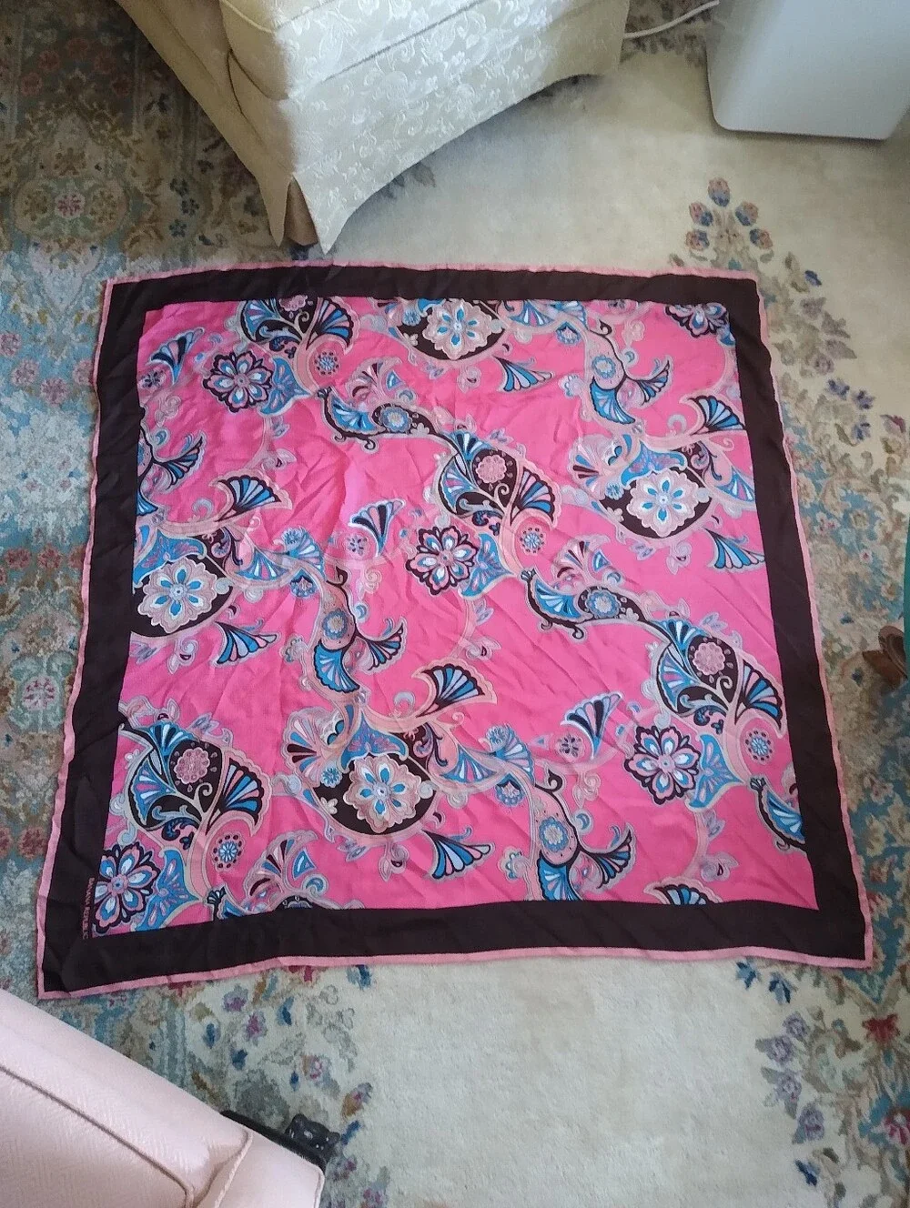 BANANA REPUBLIC 2008 Pink Brown Blue Retro Floral Silk Scarf